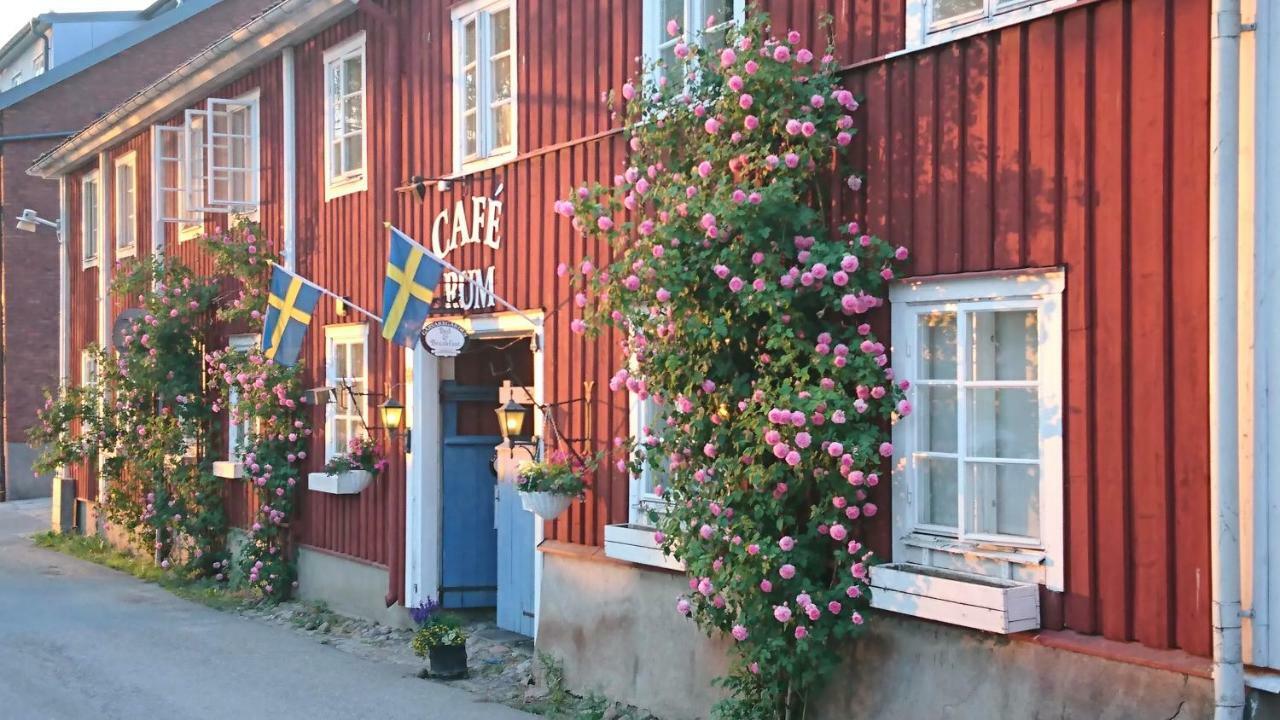 Garvaregården Hotel , B&B och Café Askersund Exterior foto